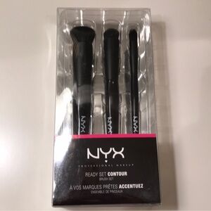 Contour makeup brush set